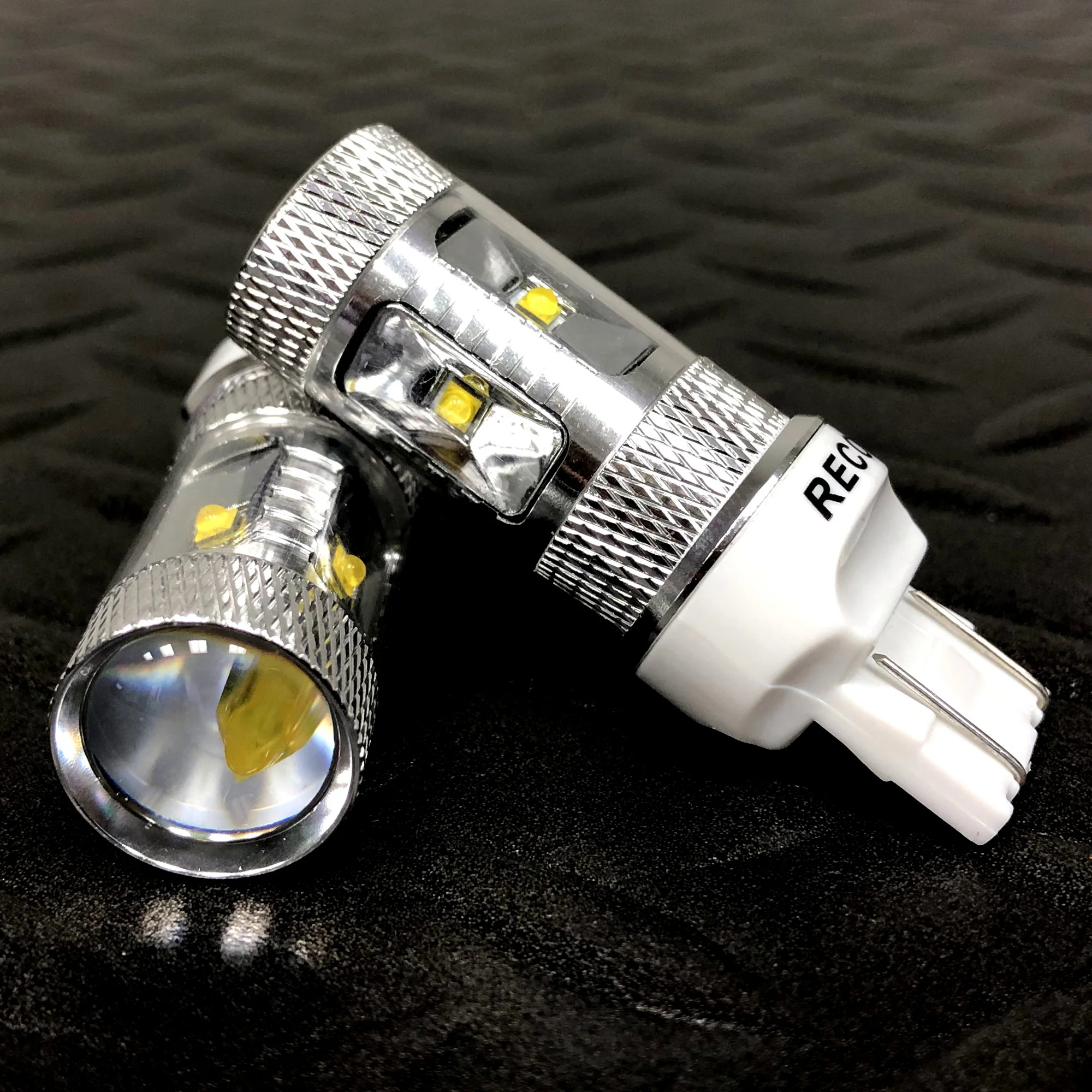7443 360 Degree 30-Watt 5 Extreme High Power CREE LEDs White - Image 3