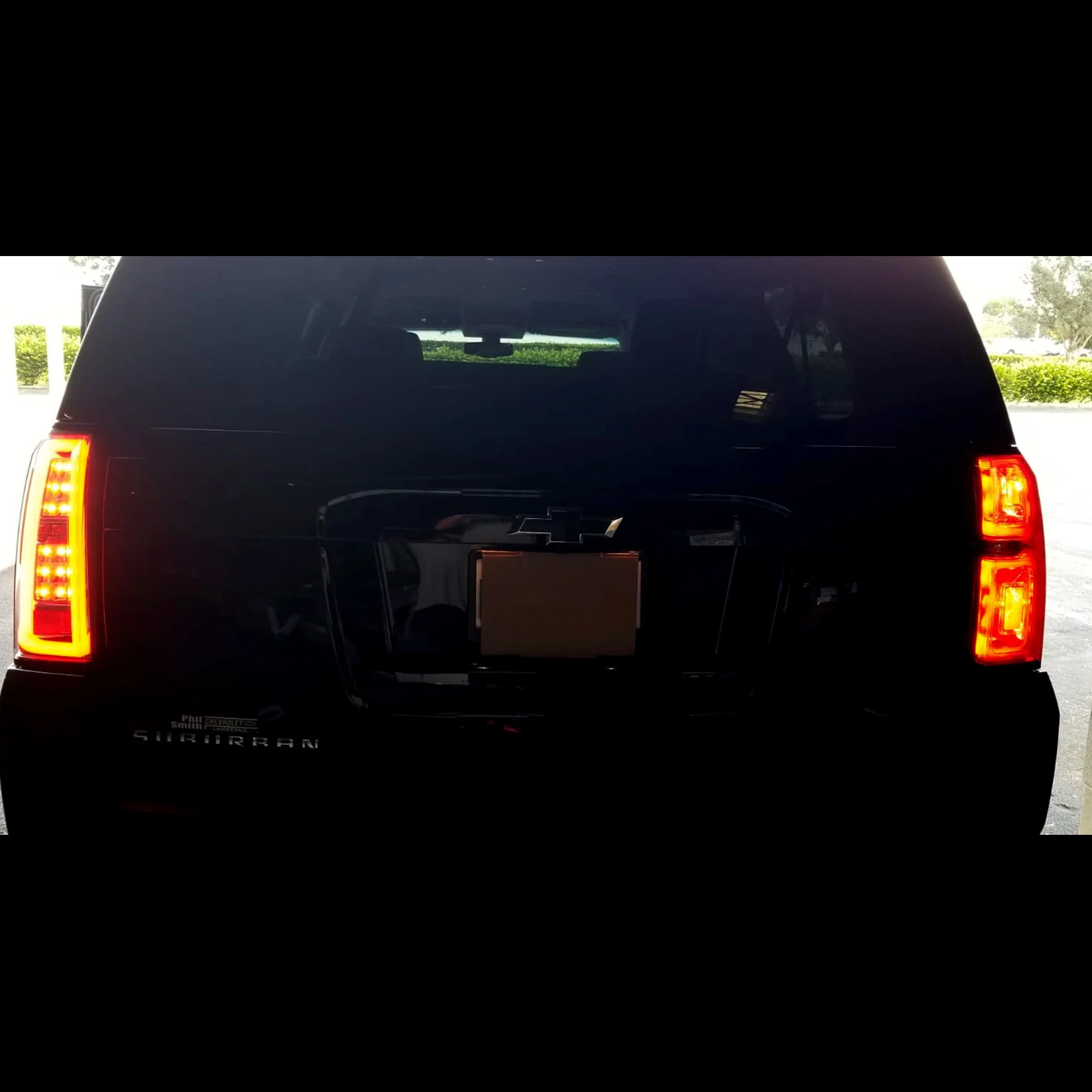 Chevy Tahoe & Suburban 15-20 OLED Bar Tail Lights OLED in Clear - Image 10