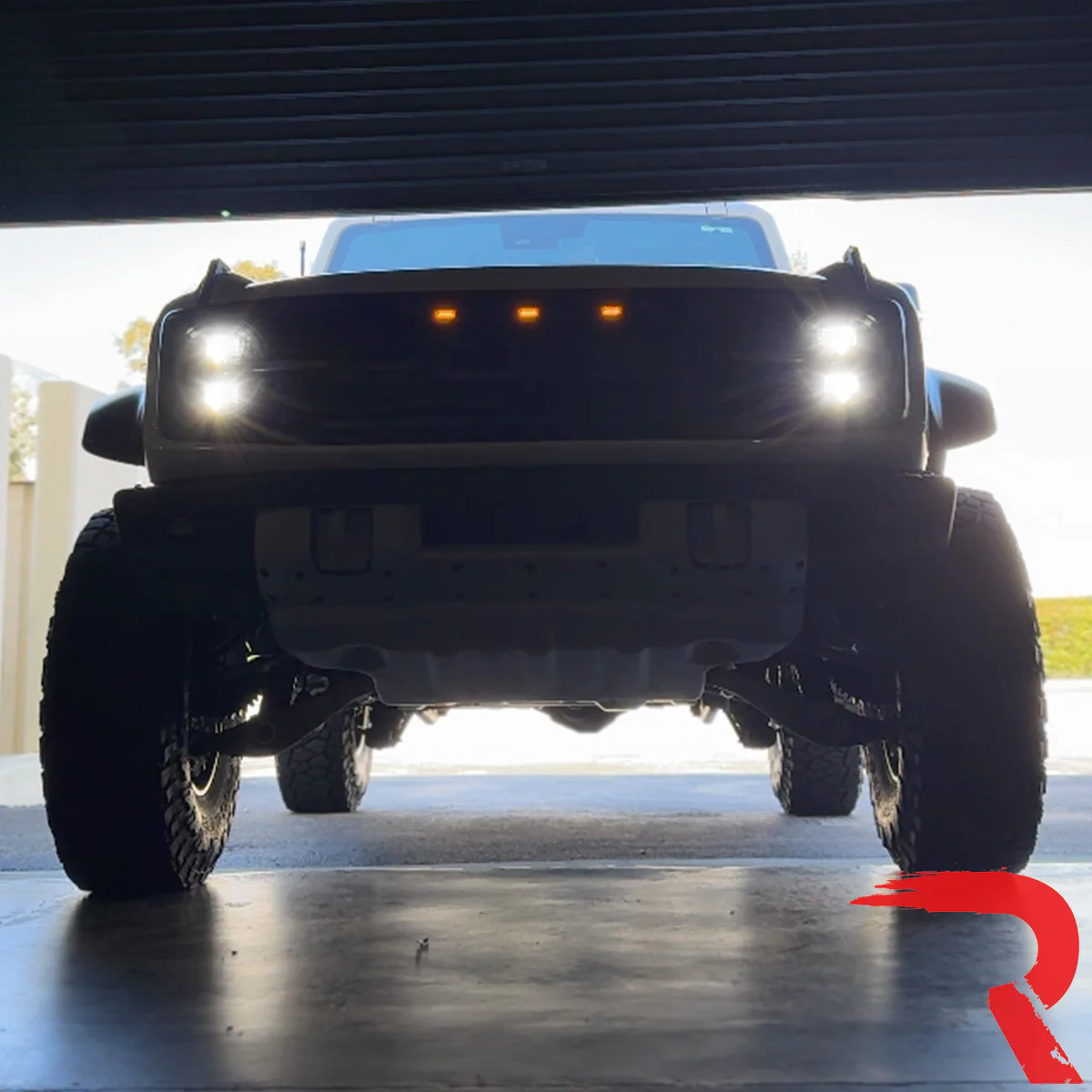 Ford Bronco 21-25 LED Projector Headlights w/ Ultra High Power LED High/Low Beams & White OLED DRL w/ Start-Up Lighting Sequence & Scanning Amber LED Turn Signals - Smoked / Black - Image 11