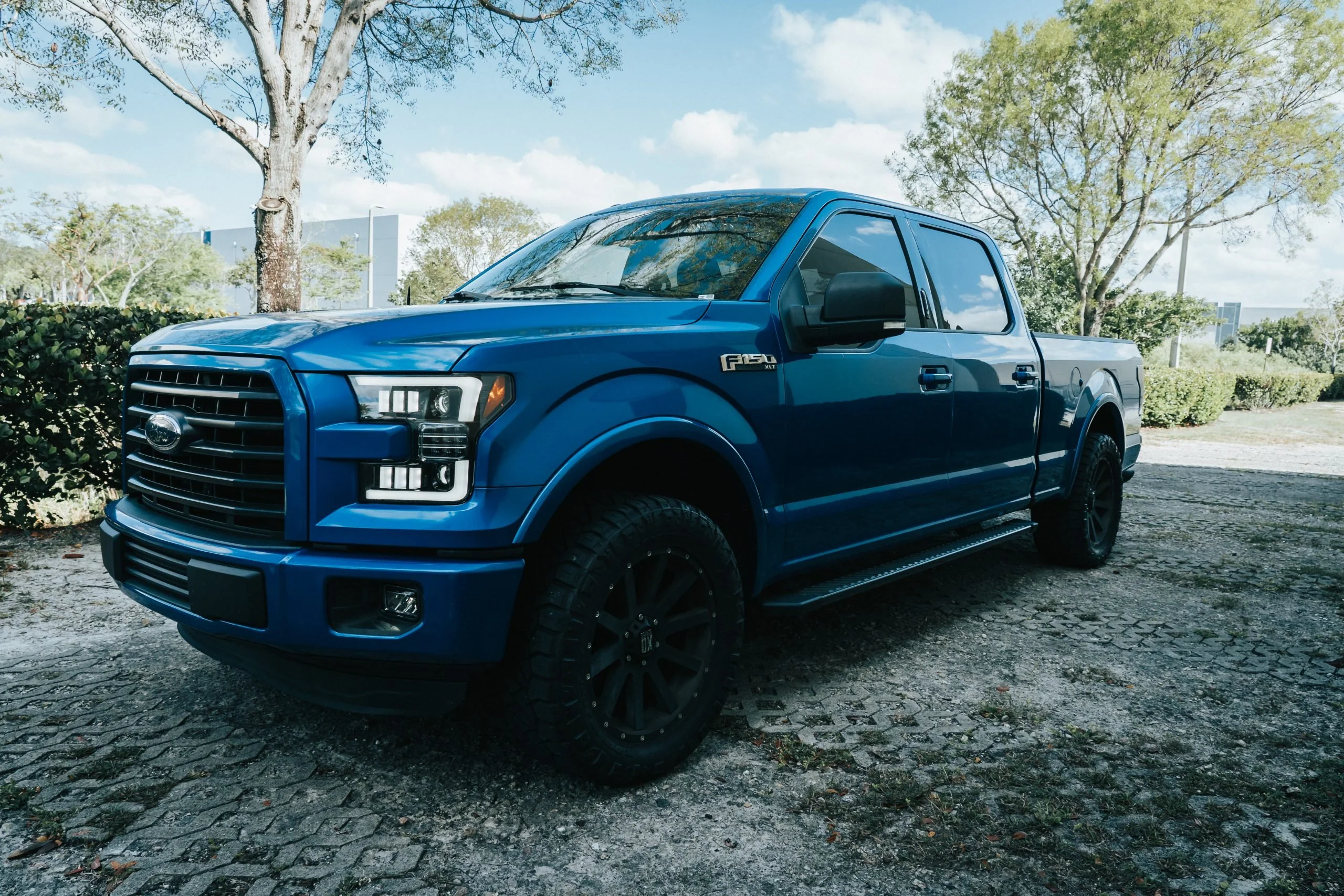 Ford F150 15-17 Projector Headlights Ultra High Power Smooth White OLED DRL (Replaces OEM Halogen Headlights) - Multiple Styles - Image 9