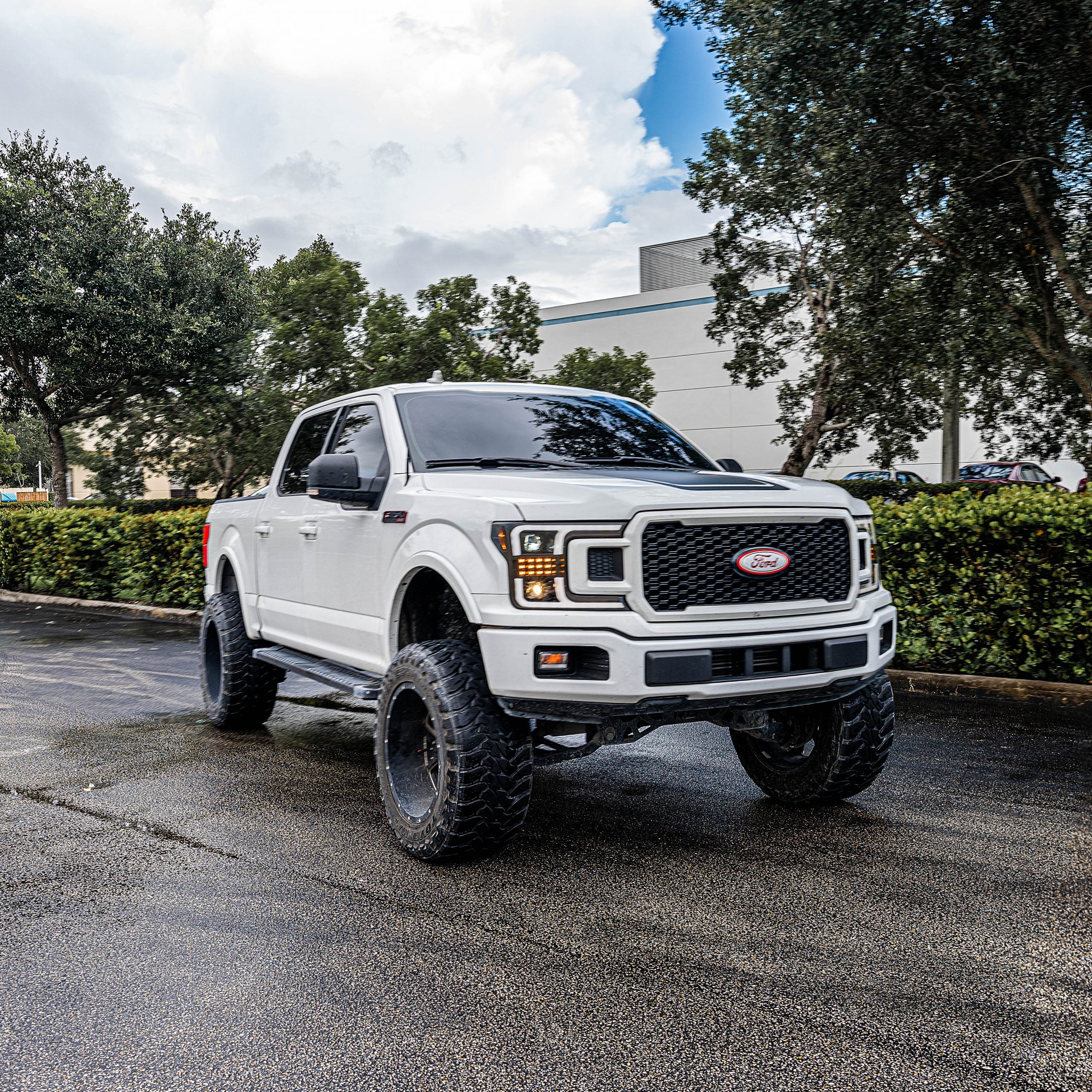 Ford F150 18-20 Projector Headlights OLED DRL Scanning LED Turn Signals (Replaces Factory Halogen Headlights) - Multiple Styles - Image 6