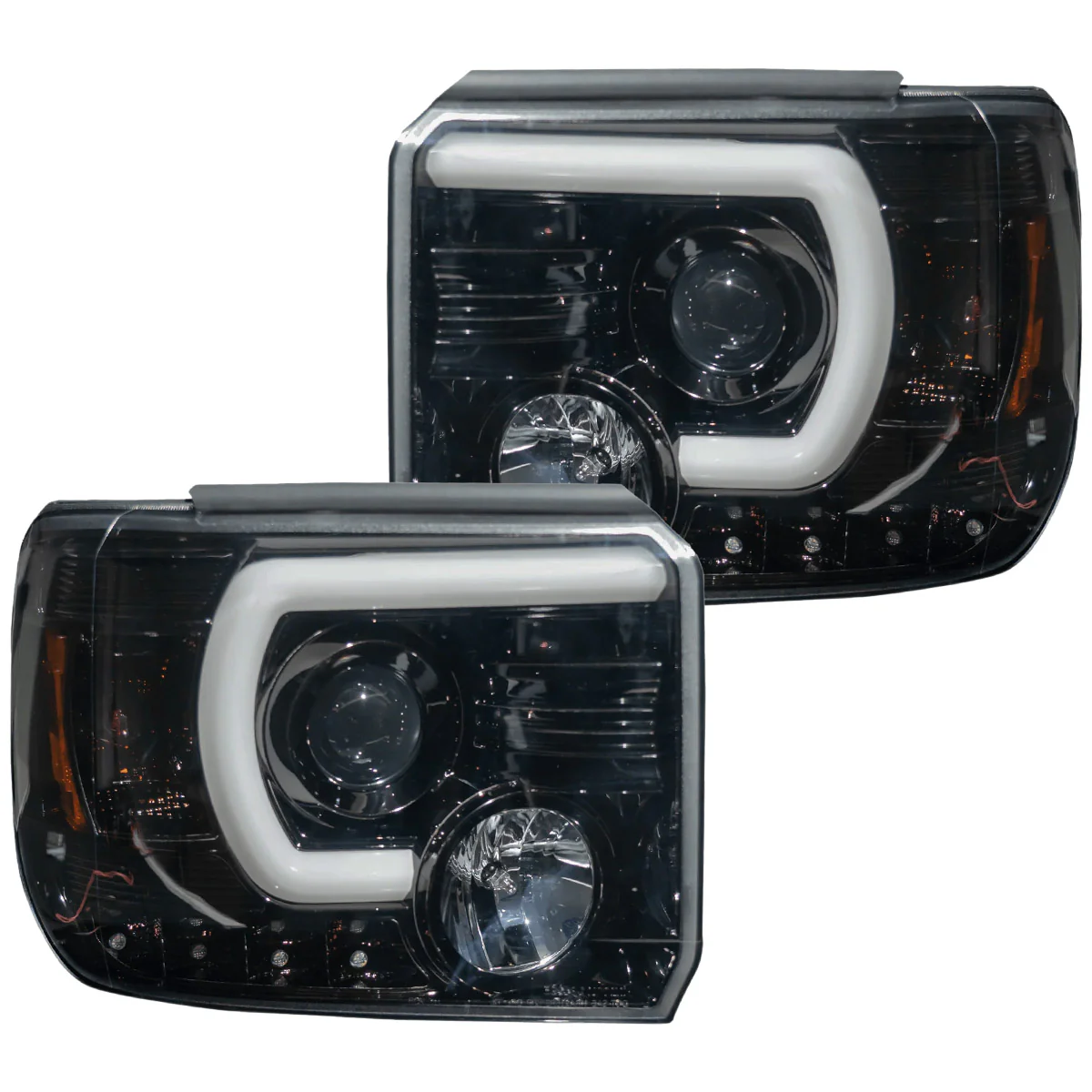 GMC Sierra 3500 15-19 Dually Projector Headlights w OLED Amber DRLs & Scanning OLED Amber Turn Signals in Smoked/Black - Image 4