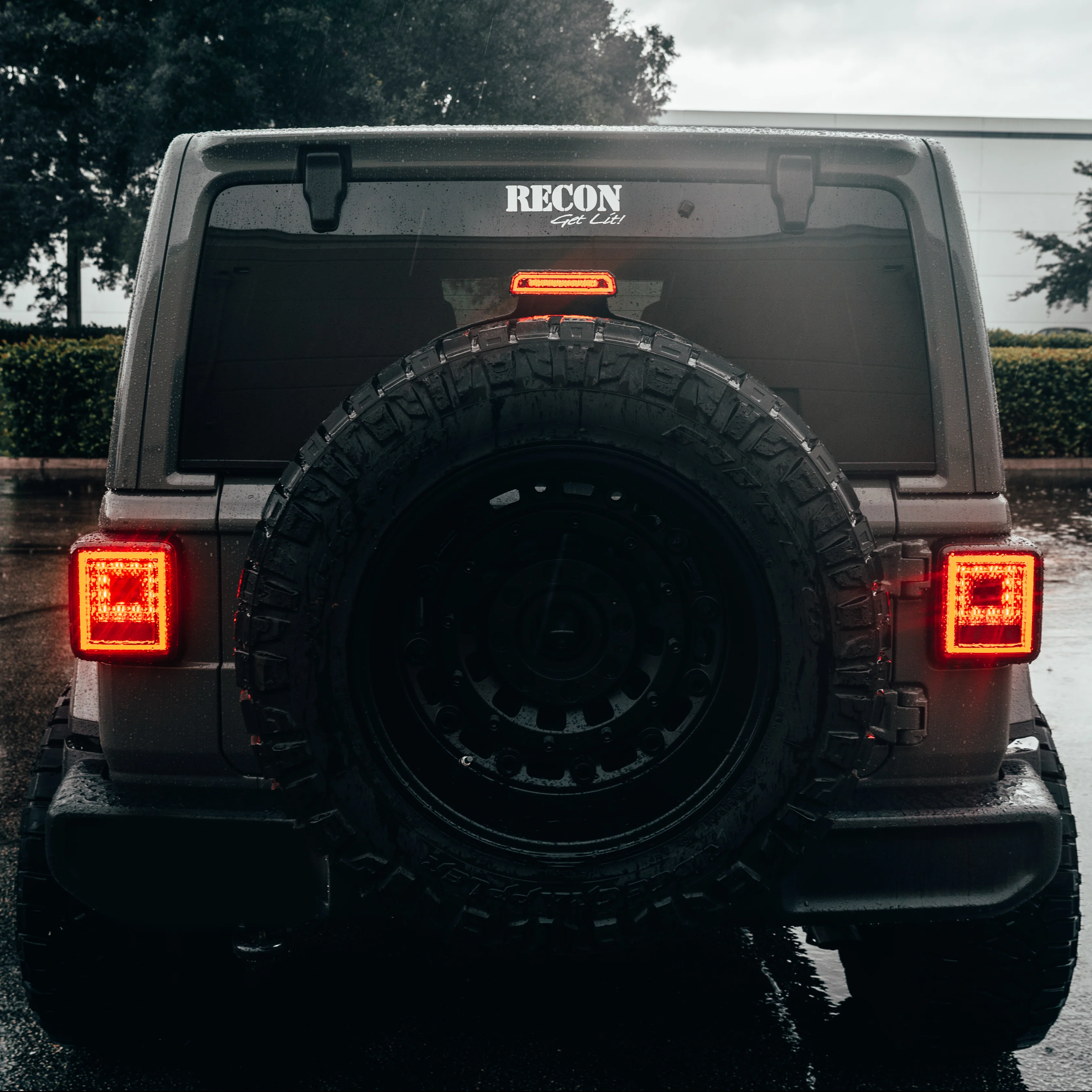 Jeep Wrangler JL 18-24 Ultra Bright Scanning OLED Tail Lights (Replaces Factory/OEM Halogen) - Multiple Lens - Image 7